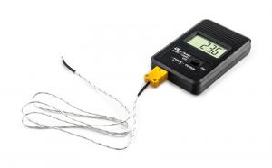 Digitales Thermometer TM-902C bis zu 1300 Grad Celsius