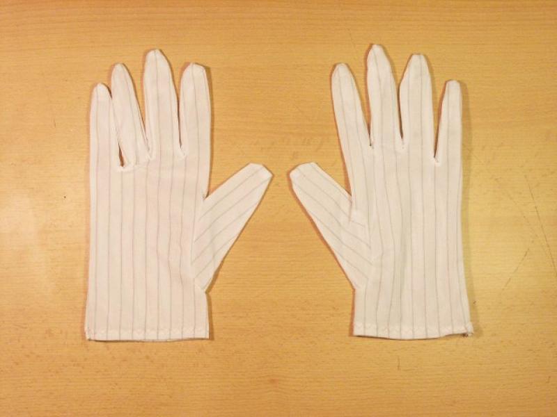 Elastische Handschuhe