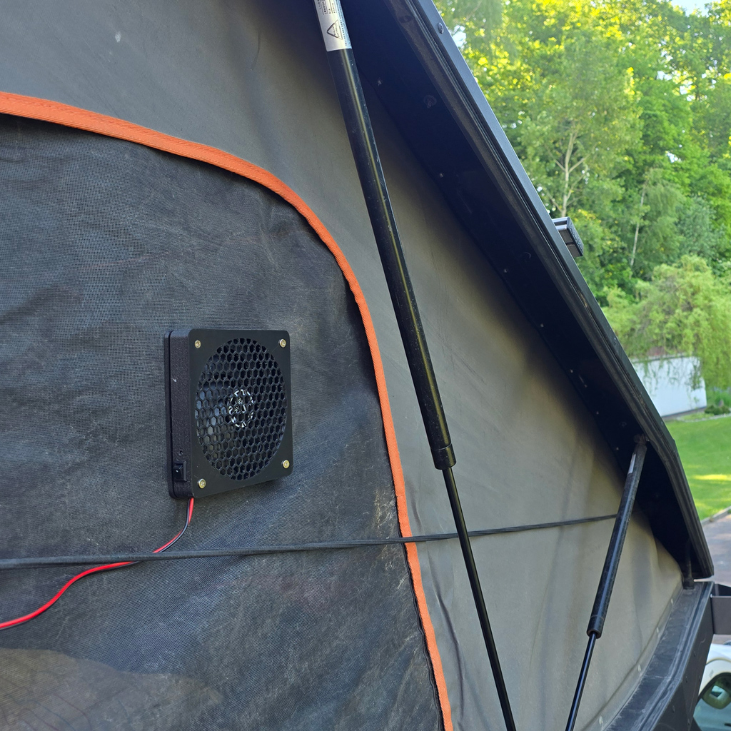 Ventilator für Dachausbauten, Zelte und Wohnwagen - magnetisch USB 5V